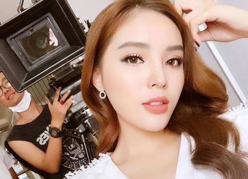 Giật mình trước khuôn mặt khác lạ của Kỳ Duyên, đây là kết quả giảm cân được gọi thành công?