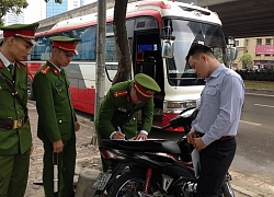 Hà Nội: Tăng cường kiểm tra, xử lý vi phạm ô tô dừng, đỗ không đúng quy định