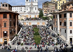 Italy "mạnh tay" phạt du khách để bảo vệ di sản