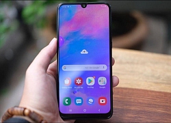 Mở hộp Samsung Galaxy M30: Nâng cấp camera và pin, giá 4,99 triệu đồng