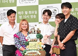 Họp báo 'Little Forest': Bị Lee Seo Jin 'hắt hủi', Lee Seung Gi đẹp đôi bên bạn gái Lee Joon (MBLAQ)