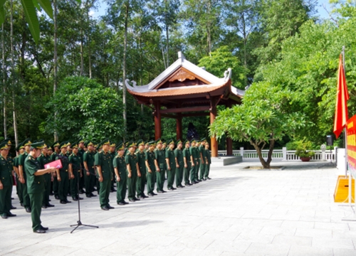 Lễ báo công tại khu di tích K9 cho các khóa ra trường năm 2019 của Học viện Biên phòng