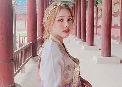 Nàng nào chuẩn bị đi Hàn phải "ghim" ngay cách makeup, làm tóc xinh như mộng của Pony để diện hanbok thật lung linh