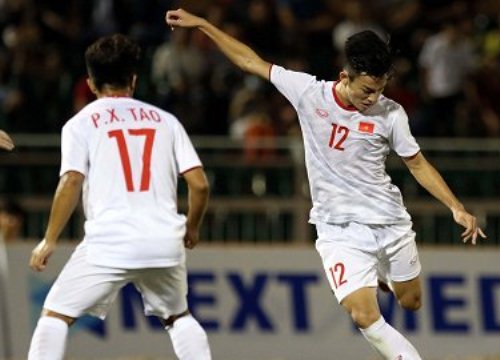 U18 Việt Nam sáng cửa vào bán kết sau trận thắng 3-0 trước U18 Singapore