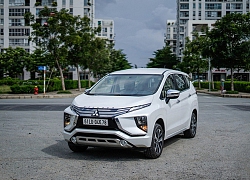 Xe đa dụng: Mitsubishi Xpander đè bẹp Toyota Innova