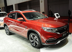 Mercedes GLA "phiên bản Tàu" - Landwind Xiaoyao ra mắt tại Thượng Hải