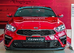 KIA Cerato 2019 và Mazda 3 2019: Trang bị tiện nghi, giá thành hợp lý, chọn xe nào?