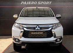 Mitsubishi Pajero tiếp tục giảm giá gần 100 triệu đồng