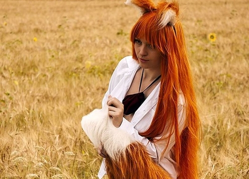 Phong cách hoang dã với kiểu Cosplay giả Cáo giữa thiên nhiên