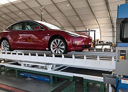 Tesla đổ bể hợp đồng 5 triệu EURO vì giao xe kém chất lượng