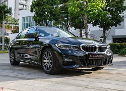 Cận cảnh BMW 330i M Sport vừa cập bến VN, giá 2,38 tỷ đồng