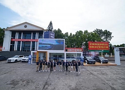 Volvo mang showroom di động tới Lào Cai và Vinh