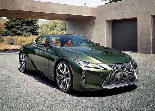 Coupe Nhật Bản thượng hạng Lexus LC Inspiration Series độc hơn với màu sơn tảo biển ánh ngọc