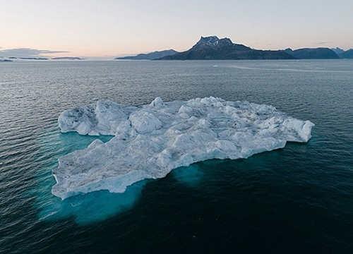 Độc đáo hòn đảo băng tuyết lớn nhất thế giới Greenland