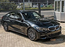 Gần 2,4 tỷ đồng, BMW 330i M Sport tại Việt Nam trang bị những gì?