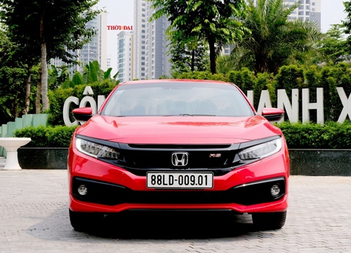 Honda Civic RS 2019: Trẻ, khoẻ nhưng kém thể thao vì hộp số CVT