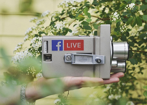 Livestream đám tang, 'phát trực tiếp' cả khi nhắm mắt xuôi tay?