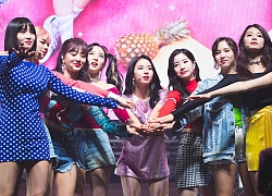 TWICE là nhóm nhạc nữ KPOP đầu tiên có series YouTube Original riêng