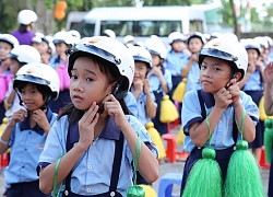 Chấp hành luật giao thông là một tiêu chuẩn đánh giá hạnh kiểm học sinh