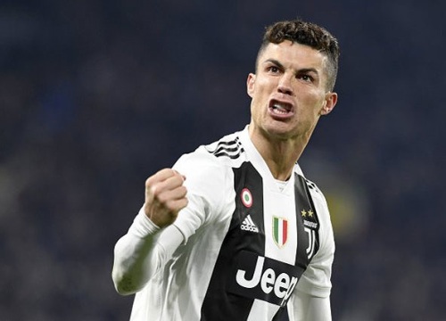 Ronaldo: 'Năm 25 tuổi, tôi phải có giá 300 triệu euro'