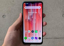 Smartphone chống nước, pin 'trâu', 4 camera sau, chip Snapdragon 712, RAM 8 GB, giá gần 6 triệu