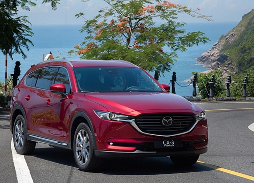 Giá bán cặp đôi SUV của Mazda bất ngờ tăng vài chục triệu đồng