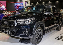 Toyota Hilux có thêm bản đặc biệt Black Edition