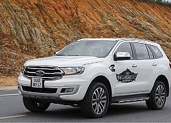 Cùng tầm giá, mua Vinfast LUX SA2.0 hay Ford Everest Titanium 2.0 AT 4WD?