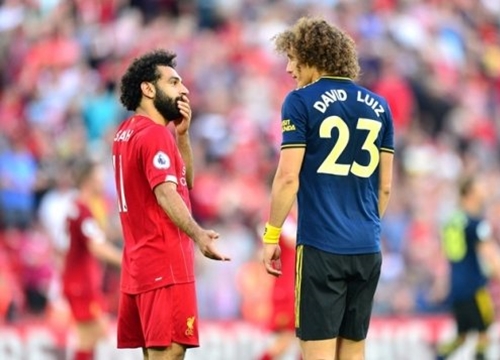 Bị Salah 'hành xác', Luiz nói một lời cay đắng về VAR