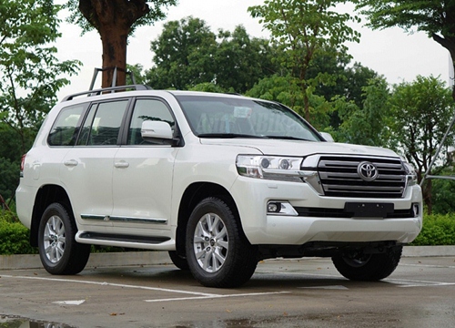 Giá lăn bánh Toyota Land Cruiser 2019