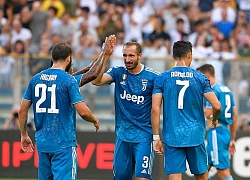 Juventus thắng nhọc trận ra quân, Sarri vẫn vô cùng hạnh phúc