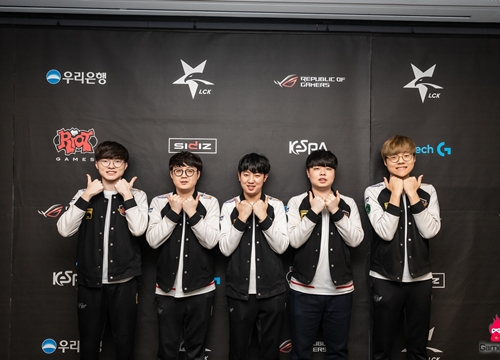 LMHT: SKT hủy diệt DAMWON, ung dung tiến vào chung kết LCK