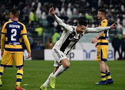 Trực tiếp Parma 0-1 Juventus: VAR từ chối bàn thắng của CR7