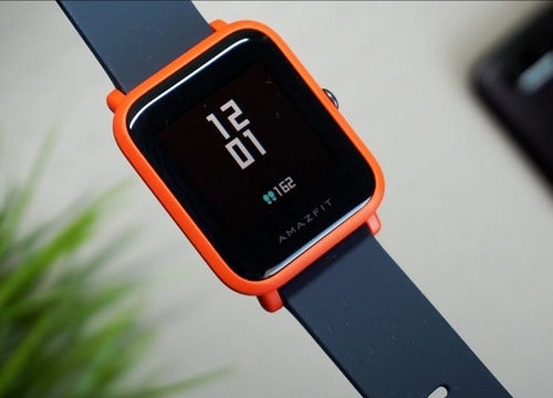 2 smartwatch điều chỉnh giảm giá, đồng hồ xịn giá 'hời' chỉ từ 590k