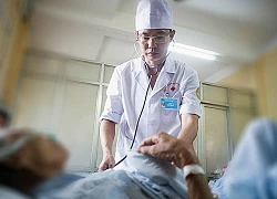 Bác sĩ chuyên khoa gan bị ung thư gan