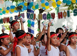 Chương trình Sữa học đường: Cần có danh mục quy định về các vi chất trong sữa tươi