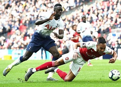 "Hung thần" Arsenal phán xử đại chiến Tottenham: MU hồi hộp chờ tin vui