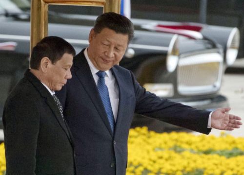 'Không nên kỳ vọng nhiều vào chuyến thăm Trung Quốc của Tổng thống Duterte'