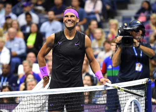 Nadal sáng cửa vào chung kết US Open dù mới thắng trận đầu