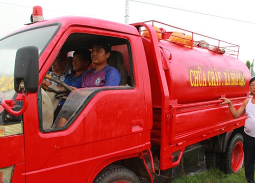 "Siêu xe" chữa cháy của những lão nông miền Tây