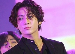 Thảm họa tóc mullet chưa qua, loạt nam thần BTS Jungkook, NCT Yuta... đã 'hùng hổ' lăng xê kiểu đầu rong biển