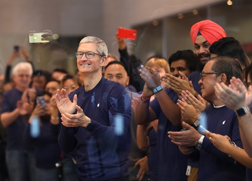 Tim Cook cam kết quyên góp giúp chống "đại dịch" cháy rừng Amazon