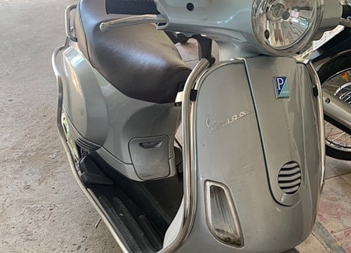 Vespa LX cũ 13 năm tuổi giá chát 150 triệu