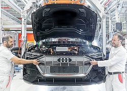 Audi cũng phải tìm đến Trung Quốc mua pin cho xe chạy điện