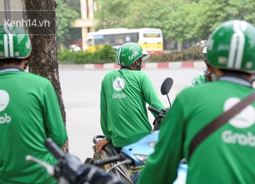 Chạy Grab kiếm 30 triệu/tháng, nam sinh Hà Nội tiết lộ những mặt tối phía sau chuyện bùng hàng cùng hiểm nguy chết người của nghề xe ôm công nghệ