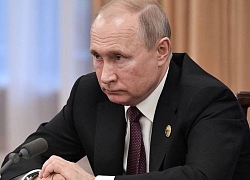 Putin chào bán tên lửa siêu vượt âm cho Trump