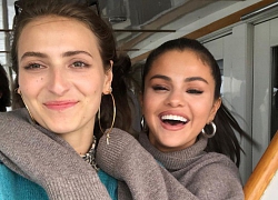 Selena Gomez tự tin khoe ảnh mộc không filter, nhan sắc rạng ngời đầy sức sống đốn tim fan