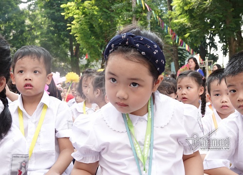 Vẻ đáng yêu của các 'tân binh' trong ngày khai giảng