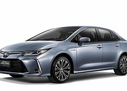 Toyota ra mắt mẫu xe lai Corolla Altis đầu tiên tại Thái Lan