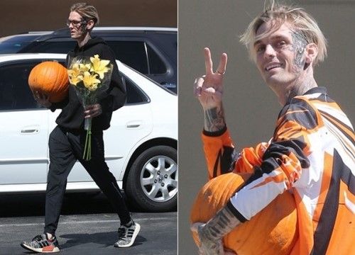 Aaron Carter xăm hình nữ thần lên mặt sau tuyên bố từ mặt gia đình